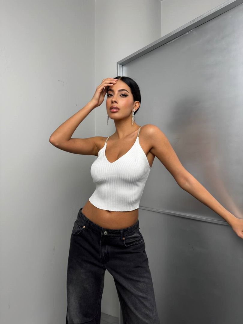 ABBY TOP