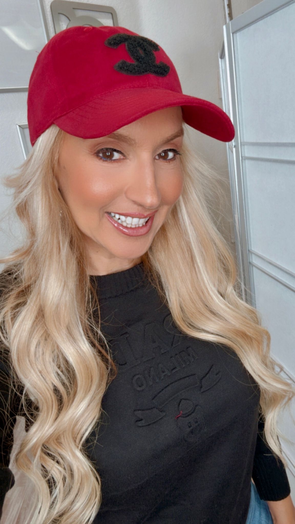 CHANNEL HAT