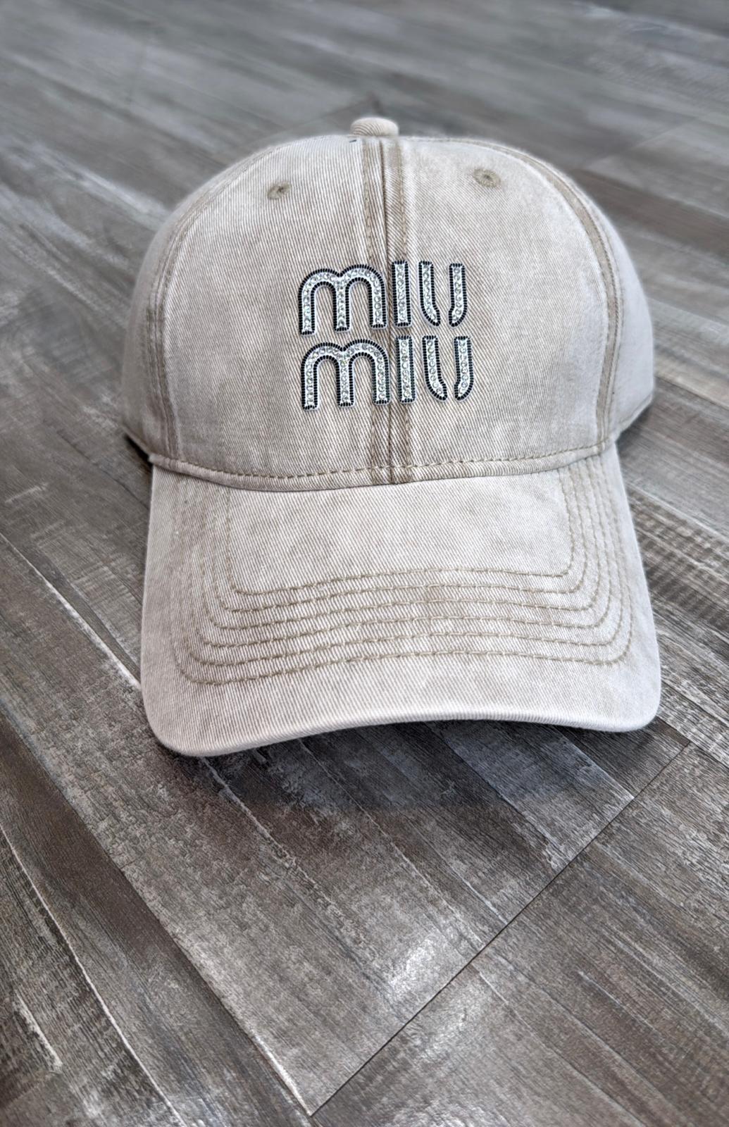 HAT MIU